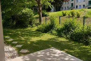 Vermietete 2,5-Raum-Eigentumswohnung mit Terrasse & 100 m² Garten