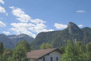 OBERAMMERGAU- SONNIGE OG-WHG. MIT BALKON U. TG-STELLPLATZ
