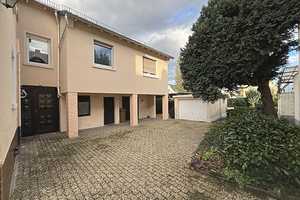Charmantes Einfamilienhaus mit großem Garten, Nebengebäude und Ausbaupotenzial in Raunheim – Groß-Gerau (Kreis) – Vorschaubild 2