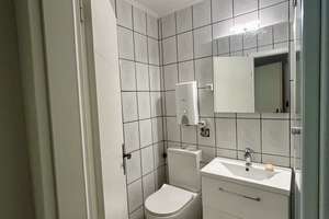 Wohnen mit Charakter: Geräumige Vierzimmerwohnung in Köln-Porz – Die vollständige Adresse der Immobilie erhältst du vom Anbieter., 51143 Porz (Ortsteil), Köln – Vorschaubild 9