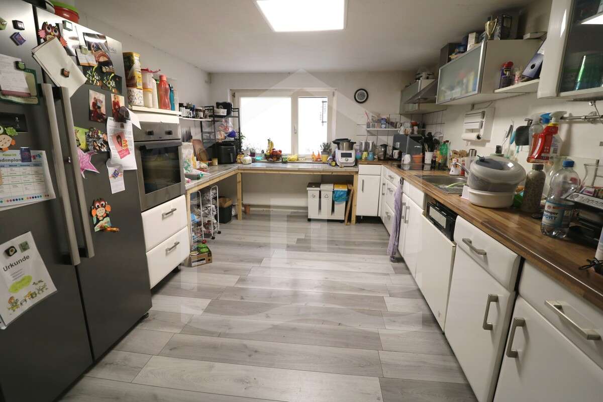 Immobilie in Widdern - Einfamilienhaus mit vielseitigen Nutzungsmöglichkeiten und großzügigem Platzangebot - Bild 5