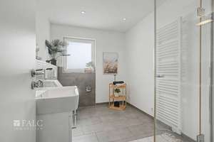 Penthouse-Maisonette in Essen-Fischlaken: ca. 241 m² , Dachterrasse und 2 Tiefgaragenstellplätze – Die vollständige Adresse der Immobilie erhältst du vom Anbieter., 45239 Fischlaken, Essen – Vorschaubild 9