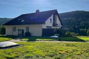 Ruhige 1-Zimmer-Eigentumswohnung (UG) mit Tiefgaragenstellplatz in Bad Wildbad