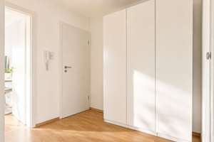 Über den Dächern Münchens – Charmante 2-Zimmer-Dachgeschosswohnung mit Süd-West-Balkon - Maxvorstadt – Die vollständige Adresse der Immobilie erhältst du vom Anbieter., 80798 Josephsplatz, München – Vorschaubild 6