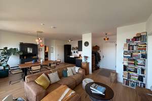 Moderne 3-Zimmer-Neubauwohnung mit großem Balkon, Fußbodenheizung & Stellplatz (87 qm) Prenzl. Berg
