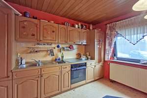Wohnhaus mit Potential – Die vollständige Adresse der Immobilie erhältst du vom Anbieter., 96361 Steinbach am Wald – Vorschaubild 2