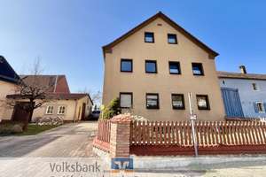 Einfamilienhaus mit weiterer Bebauungsmöglichkeit in Burgsalach – Die vollständige Adresse der Immobilie erhältst du vom Anbieter., 91790 Burgsalach – Vorschaubild 1