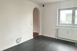 großzügige 4-Zi. Whg. inkl. Garten, Einbauküche / WG geeignet – Argelsriederstraße 60, 81475 Fürstenried-West, München – Vorschaubild 6