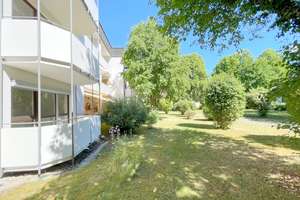 Renovierte 39 m² Süd-Balkon-Whg. + 18 m² Hobbyraum mit Bad & Küche direkt drunter, ruhige Gartenlage