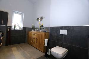 Barrierefreier Bungalow – Die vollständige Adresse der Immobilie erhältst du vom Anbieter., 55743 Idar-Oberstein – Vorschaubild 7