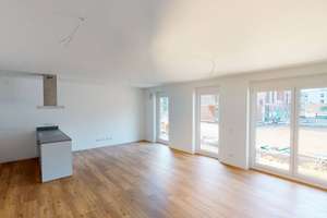 Helle 4-Zimmer-Wohnung mit EBK, 2 BÄDERN und TERRASSE im Neubauquartier FIELD 4