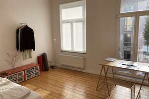 Sanierte Altbau - 3-Zimmer-Wohnung in bester Innenstadtlage