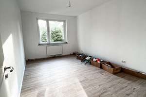 ***Sanierte Etagenwohnung mit Balkon, Venylböden, neuem Wannenbad & Wohnküche*** – 44143 Kaiserbrunnen, Dortmund – Vorschaubild 5