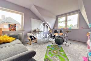 Modernisiertes Einfamilienhaus mit Pool, Kamin & großem Südost-Garten in Bedburg-Hau – 47551 Bedburg-Hau – Vorschaubild 25