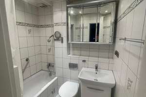 Charmantes und provisionsfreies Reihenmittelhaus mit 6 Zimmern in Ingolstadt-Nordwest – Die vollständige Adresse der Immobilie erhältst du vom Anbieter., 85057 Nordwest, Ingolstadt – Vorschaubild 18