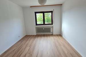 Helle  3-Zimmer-Wohnung mit Balkon in zentraler Lage von Karlsruhe-Grötzingen zu vermieten  – Bruchwaldstraße 60, 76229 Grötzingen, Karlsruhe – Vorschaubild 27