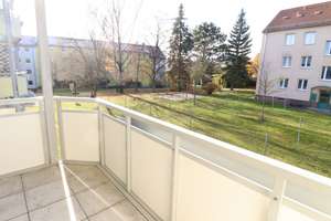 3-Raumwohnung mit Balkon und Dusche – Sterzelstraße 7, 9117 Siegmar, Chemnitz – Vorschaubild 1