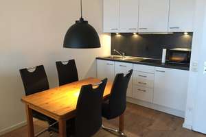 Traumhaft schöne, moderne Terrassenwohnung im Olympischen Dorf mit Blick auf den Fernsehturm – Connollystraße 4, 80809 Am Riesenfeld, München – Vorschaubild 2