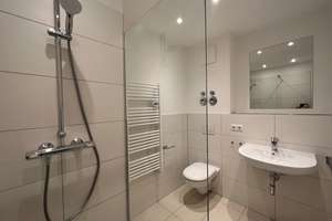 Zweitbezug mit Einbauküche und Balkon: modernes energie-effizientes 1-Zimmer-Appartment – Löwenberger Straße 1, 10315 Friedrichsfelde, Berlin – Vorschaubild 7