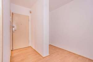 Vacant 2-Room Apartment with Potential for Re-letting or Owner-Occupancy – Die vollständige Adresse der Immobilie erhältst du vom Anbieter., 12347 Britz, Berlin – Vorschaubild 7
