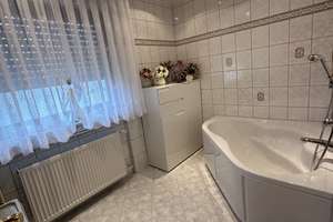 Schönes Einfamilienhaus Reihenendhaus mit sechs Zimmern . Ohne Provision ! – Distelweg 2, 73340 Amstetten – Vorschaubild 12