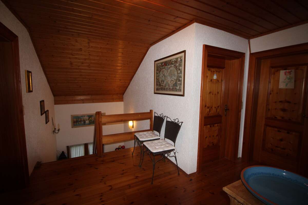 Immobilie in Marklkofen - Familienfreundliches, sehr gepflegtes EFH wartet auf Ihren Einzug - Bild 11