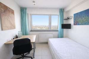 Über den Dächern Stuttgarts im „Romeo“ – denkmalgeschützte 3-Zimmer-Wohnung im 17.OG inkl. Garage – Die vollständige Adresse der Immobilie erhältst du vom Anbieter., 70437 Rot, Stuttgart – Vorschaubild 10