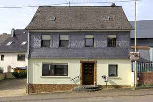 Stilvolles Bauernhaus in zauberhaftem Hunsrückdorf! – Hauptstraße 17, 55624 Oberkirn – Vorschaubild 1