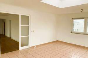 Lichtdurchflutete 4-Zimmer-Dachterrassenwohnung – Talhofstrasse 30, 82205 Gilching – Vorschaubild 8