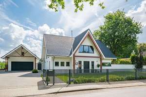Elten: Moderne Traumvilla mit freiem Blick am Ortsrand von Elten – Die vollständige Adresse der Immobilie erhältst du vom Anbieter., 46446 Emmerich am Rhein – Vorschaubild 57