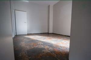 Wohn-und Geschäftshaus in der Remscheider Innenstadt – Die vollständige Adresse der Immobilie erhältst du vom Anbieter., 42853 Scheid, Remscheid – Vorschaubild 12