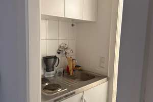Wohnen auf Zeit! schöne möblierte Wohnung im Herzen der Carlstadt Düsseldorf zu vermieten! – Die vollständige Adresse der Immobilie erhältst du vom Anbieter., 40213 Carlstadt, Düsseldorf – Vorschaubild 4