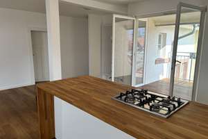 Schöne 2-Zimmer-Dachgeschosswohnung in denkmalgeschütztem Haus in der Weststadt zu verkaufen. – Dantestrasse 21, 69115 Weststadt, Heidelberg – Vorschaubild 3