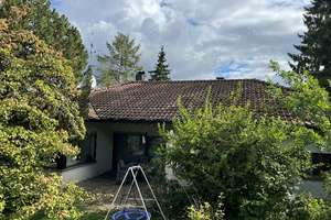 Seltene Gelegenheit Reutlingen, Achalm – Einfamilienhaus mit Einliegerwohnung auf über 1.500 m² – Die vollständige Adresse der Immobilie erhältst du vom Anbieter., 72766 Reutlingen-Mitte, Reutlingen – Vorschaubild 7