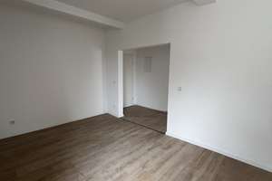 Frisch sanierte 2,5-Zimmer-Wohnung mit ca. 55 m² in ruhiger Lage von Frohnhausen – Erstbezug nach Sa – Die vollständige Adresse der Immobilie erhältst du vom Anbieter., 45144 Holsterhausen, Essen – Vorschaubild 8