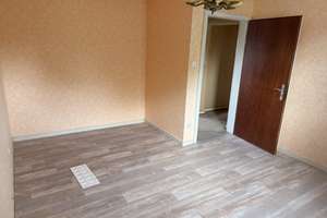 Wohnen mit Charakter: Großzügiges Haus in Saarbrücken-Ensheim – Bischmisheimer Str. 3, 66131 Ensheim, Saarbrücken – Vorschaubild 17
