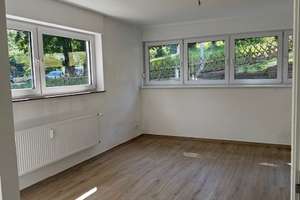 Erstbezug nach Sanierung - Schöne große 2,5-ZKB Wohnung mit Blick auf Schwanenteich – Hans-Böckler-Platz 10, 57078 Geisweid, Siegen – Vorschaubild 3
