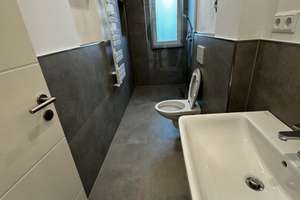 Komplett Kernsanierte Wohnung mit Balkon: exklusive 2,5 Zimmer-Wohnung in Leverkusen – Hardenbergstraße 52, 51373 Küppersteg, Leverkusen – Vorschaubild 4