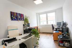 Lichtdurchflutete 4-Zimmer-Wohnung mit Dachterrasse und Einbauküche! – Triererstraße 764, 52078 Brand, Aachen – Vorschaubild 12