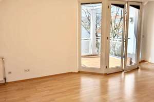 Willkommen im neuen Zuhause! Wunderschöne 2-Zimmer-Wohnung mitten in Wiesbaden und doch im Grünen! – Die vollständige Adresse der Immobilie erhältst du vom Anbieter., 65189 Südost, Wiesbaden – Vorschaubild 3