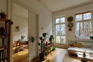 Berlin Friedrichshain: 3 - Zimmer - Altbauwohnung mit Balkon – Die vollständige Adresse der Immobilie erhältst du vom Anbieter., 10245 Friedrichshain, Berlin – Vorschaubild 5