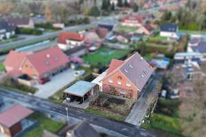 Doppelhaushälfte mit viel Platz in schöner Lage von Westrhauderfehn – Die vollständige Adresse der Immobilie erhältst du vom Anbieter., 26817 Rhauderfehn – Vorschaubild 1