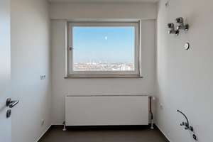 ERSTBEZUG NACH SANIERUNG - 2-Zi.-Wohnung mit Weitblick in Augsburg – Die vollständige Adresse der Immobilie erhältst du vom Anbieter., 86161 Wolfram-und Herrenbachviertel, Augsburg – Vorschaubild 7