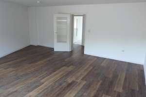 bezugsfertig-ruhige und moderne 2 1/2 Zi-Whg am Krähnocken mit angenehm ruhigen Balkon – Krähnockenstrasse 12, 58091 Eilpe, Hagen – Vorschaubild 11