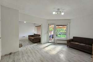 Stilvolles Reihenendhaus mit Gartenidylle, Balkon & Wohlfühlatmosphäre in Bielefeld-Sennestadt – Die vollständige Adresse der Immobilie erhältst du vom Anbieter., 33689 Sennestadt, Bielefeld – Vorschaubild 2