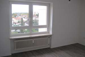 Renovierte 2-Zimmer-Wohnung mit Balkon und 57,91 m² Wohnfläche – Rheinbergerstr. 21, 85057 Nordwest, Ingolstadt – Vorschaubild 7
