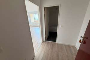 Dein neues Zuhause: Lichtdurchflutet & gemütlich! – Friedrich-Wilhelm-Str. 78, 12103 Tempelhof, Berlin – Vorschaubild 1