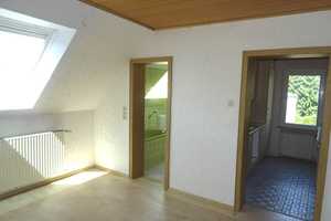 Mehrgenerationenhaus mit viel Potential auf großem Grundstück in guter, zentraler Stadtteil-Lage – Lippe (Kreis) – Vorschaubild 6