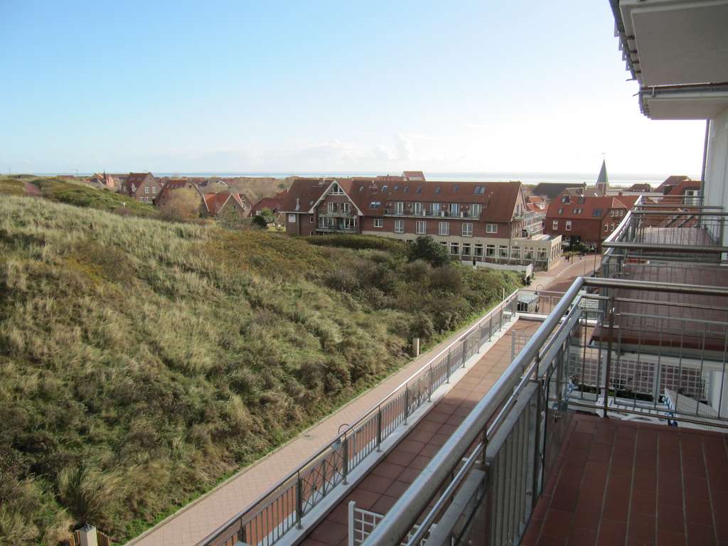 Immobilie in Juist - Von Privat: Superior Suite im Strandhotel Juist mit direktem unverbautem Meerblick - Bild 3