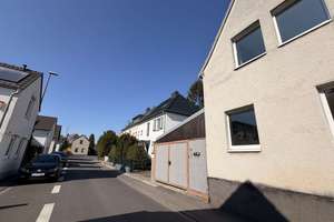 Köln-Sürth sanierungsbedürftiges Einfamilienhaus mit Ausbaumöglichkeiten – Bergstraße 28, 50999 Sürth, Köln – Vorschaubild 6